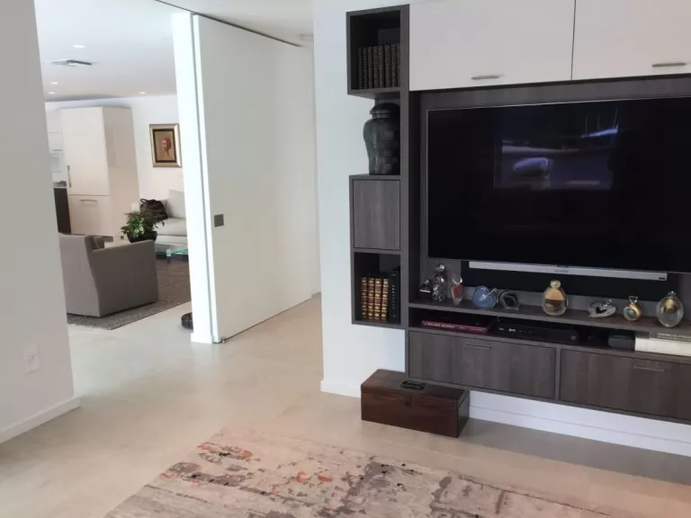 Contente circle Siesta Key 16