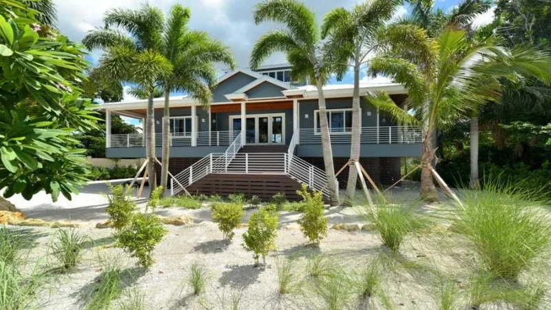 Coastal home renovation on Casey Key in Nokomis, Florida